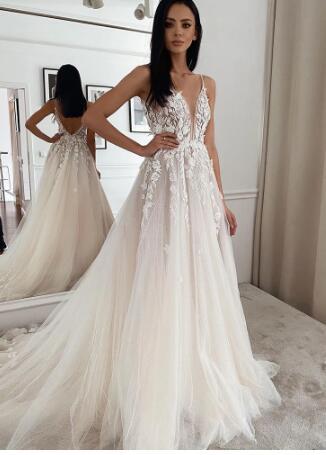 Women's White Evening Gown Wedding Dress